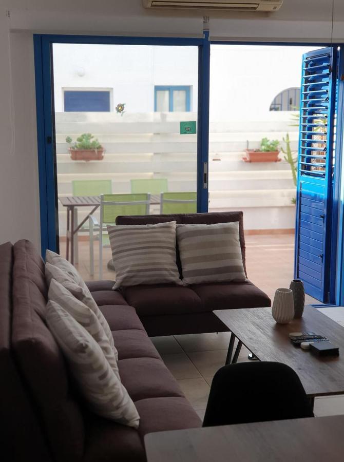 Apartamento Central Gem - 10 Min Walk To The Sea, Harbor And Mall Paphos Exterior foto